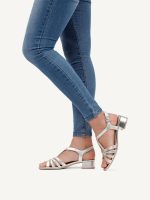Caprice Γυναικείο Ανατομικό Πέδιλο 9-28200-44 970 Ασημί-Χρυσό - Image 2