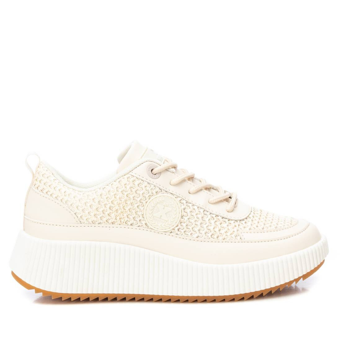 Xti Γυναικείο Sneaker 142465 Off White Xti Γυναικείο Sneaker 142465 Off White